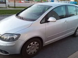 Reflexsilber metallic Gebraucht 2007 VW Golf Plus Cross Comfortline Van / Kleinbus | 4.700 € (Fairer Preis)