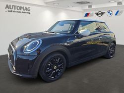 Midnight black Gebraucht 2023 Mini Cooper SE Hatch Kleinwagen | 18.990 € (Guter Preis)