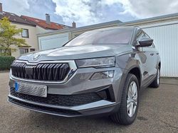 Grau Gebraucht 2024 Skoda Karoq SUV | 33.700 € (Guter Preis)