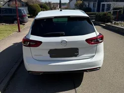 Weiß Gebraucht 2021 Opel Insignia Elegance Kombi | 24.000 € (Fairer Preis)