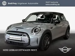 Moonwalk grey metallic Gebraucht 2022 Mini Cooper SE Essential Kleinwagen | 17.890 € (Teuer)