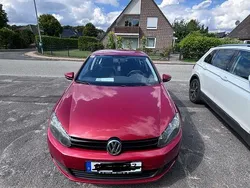 Rot Gebraucht 2009 VW Golf VI Trendline Kombi | 5.100 € (Etwas zu teuer)