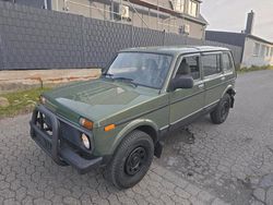 Grün Gebraucht 2014 Lada niva SUV | 5.900 € (Etwas zu teuer)