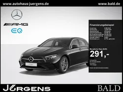 Unilack nachtschwarz Gebraucht 2024 Mercedes A180 AMG Limousine | 30.880 € (Fairer Preis)