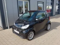 Schwarz Gebraucht 2013 Smart ForTwo Coupé Pure Coupé | 8.490 € (Teuer)