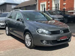Grau Gebraucht 2011 VW Golf VI Style Kombi | 5.200 € (Etwas zu teuer)