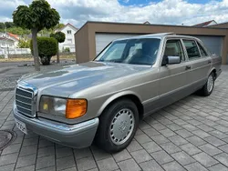 Silber Gebraucht 1987 Mercedes 300 Limousine | 17.999 €