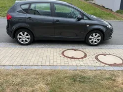 Grau Gebraucht 2009 Seat Altea Van / Kleinbus | 3.200 € (Guter Preis)