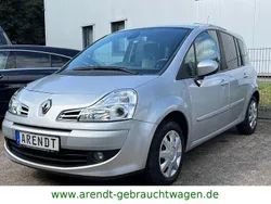 Grau Gebraucht 2010 Renault Grand Modus Dynamique Van / Kleinbus | 7.990 € (Teuer)