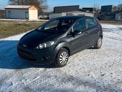 Grau Gebraucht 2009 Ford Fiesta Limousine | 3.250 € (Superpreis)