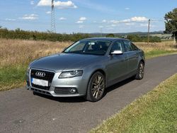 Silber Gebraucht 2009 Audi A4 Limousine | 14.900 €
