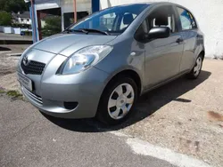 Silber Gebraucht 2006 Toyota Yaris Cool Kleinwagen | 4.999 € (Etwas zu teuer)