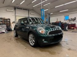 Grün Gebraucht 2007 Mini Cooper S Kleinwagen | 4.900 € (Fairer Preis)