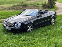 Schwarz Gebraucht 2001 Mercedes CLK200 Avantgarde Cabrio | 3.400 € (Superpreis)