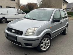 Blau Gebraucht 2005 Ford Fusion Kleinwagen | 1.750 € (Fairer Preis)