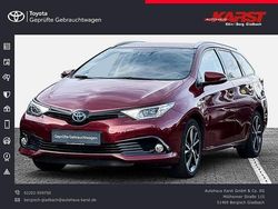 Tokiorot perleffekt Gebraucht 2018 Toyota Auris Hybrid Plus | 16.290 € (Guter Preis)