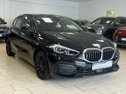 Schwarz Gebraucht 2023 BMW 118 Advantage Kleinwagen | 25.000 € (Guter Preis)