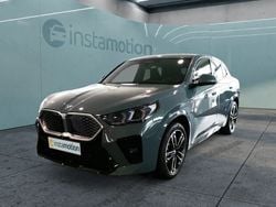 Grün Gebraucht 2024 BMW iX2 M Sport SUV | 58.390 € (Teuer)