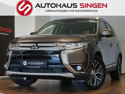 Braun (granitbraun (m)) schwarz Gebraucht 2016 Mitsubishi Outlander SUV | 21.990 € (Teuer)
