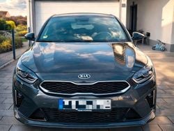 Grau Gebraucht 2022 Kia ProCeed GT-Line Kombi | 21.900 € (Guter Preis)