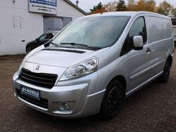 Grau Gebraucht 2016 Peugeot Expert Van | 7.999 € (Etwas zu teuer)