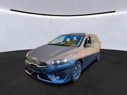 Dark penta Gebraucht 2022 Kia Ceed Sportswagon Spirit Kombi | 14.290 €