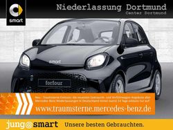 Schwarz Gebraucht 2022 Smart ForFour Electric Drive Limousine | 10.990 € (Fairer Preis)