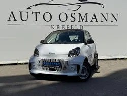 Schwarz tridion sicherheitszelle in bl metallic Gebraucht 2022 Smart ForTwo Electric Drive Coupé | 9.950 € (Fairer Preis)