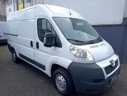 Weiß Gebraucht 2013 Peugeot Boxer Avantage Van | 11.890 € (Etwas zu teuer)