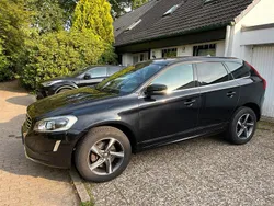 Schwarz Gebraucht 2014 Volvo XC60 Momentum SUV | 18.900 € (Fairer Preis)