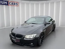 Black sapphire metallic Gebraucht 2011 BMW 335 Cabriolet Performance Cabrio | 21.990 € (Etwas zu teuer)