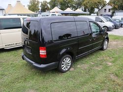 Schwarz Gebraucht 2012 VW Caddy Maxi Trendline Van / Kleinbus | 6.999 €