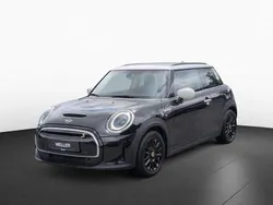 Schwarz Gebraucht 2022 Mini Cooper SE Classic Kleinwagen | 15.450 € (Guter Preis)