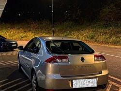 Silber Gebraucht 2007 Renault Laguna III Dynamique Limousine | 4.980 € (Fairer Preis)