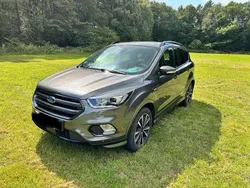 Grau Gebraucht 2019 Ford Kuga ST-Line SUV | 15.950 € (Fairer Preis)