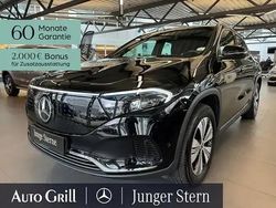 Metalliclack kosmosschwarz Gebraucht 2024 Mercedes EQA300 SUV | 38.470 € (Etwas zu teuer)
