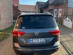 Grau Gebraucht 2018 VW Touran Join Van / Kleinbus | 19.800 € (Superpreis)
