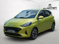 Grün Neu 2025 Hyundai i10 Trend Kleinwagen | 17.990 € (Guter Preis)