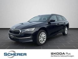 Blackmagic perleffekt (metallic) Gebraucht 2025 Skoda Octavia Selection Limousine | 30.500 € (Guter Preis)