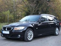 Schwarz Gebraucht 2010 BMW 318 Kombi | 3.750 € (Guter Preis)