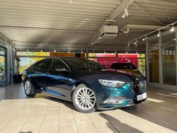 Carragreen Gebraucht 2017 Opel Insignia Exklusiv Kleinwagen | 17.990 € (Guter Preis)