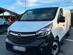 Weiß Gebraucht 2018 Opel Vivaro Van | 7.800 €