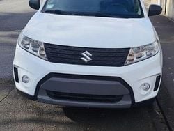 Weiß Gebraucht 2017 Suzuki Vitara Club SUV | 10.500 € (Guter Preis)