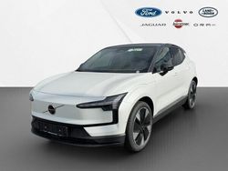 Weiß (crystal white) Gebraucht 2024 Volvo EX30 Performance SUV | 55.465 €
