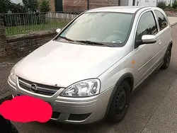 Silber Gebraucht 2006 Opel Corsa Kleinwagen | 550 € (Guter Preis)