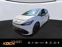 Weiß Gebraucht 2022 Cupra Born Kleinwagen | 23.930 € (Fairer Preis)