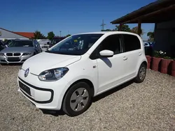 Weiß Gebraucht 2015 VW up! move up! Kleinwagen | 4.000 € (Fairer Preis)