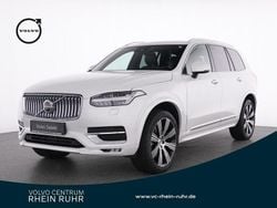 Weiss crystal white / metallic Gebraucht 2023 Volvo XC90 Plus SUV | 52.850 € (Superpreis)