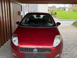 Rot Gebraucht 2007 Fiat Punto Kleinwagen | 2.200 €