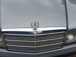 Grau Gebraucht 1989 Mercedes 190 Limousine | 5.300 €